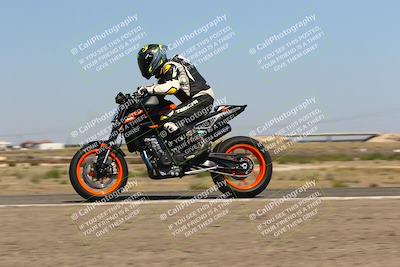 media/Oct-06-2025-2WTD (Mon) [[90522c3a0b]]/B Group/1220pm (Wheelie Bump)/